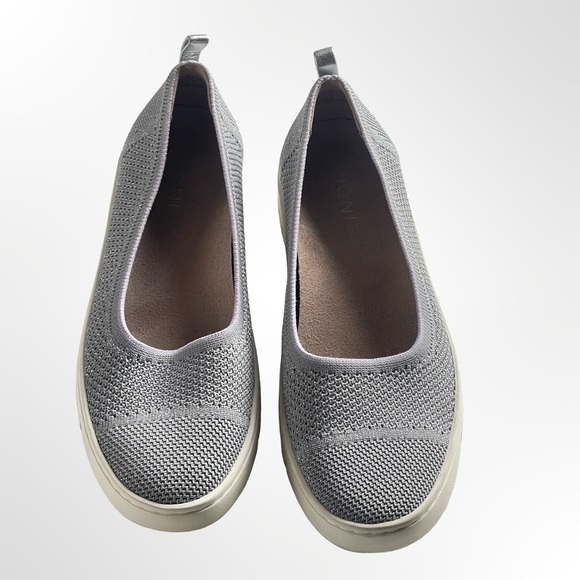 Vionic Gray & Silver Women's Slip-On Shoes in size 6.5 - Picture 2 of 7